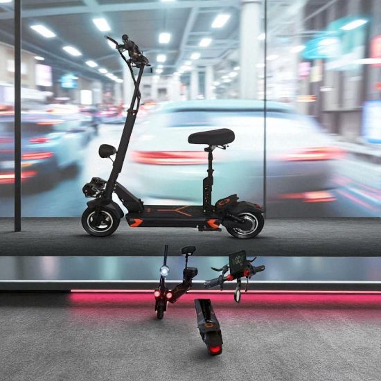 صورة سكوتر الوحش البرتقالي الكهربائي قوي ومتين